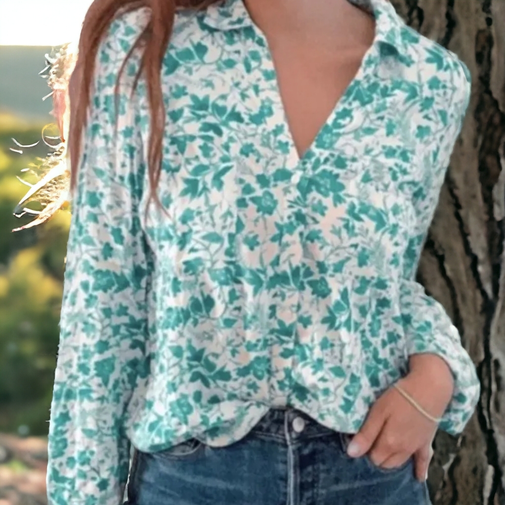 Anthropologie Maeve Islet Floral Green Collared Blouse - Size Medium